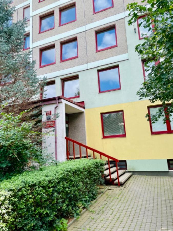 Apartmány Bryksova Praga Esterno foto